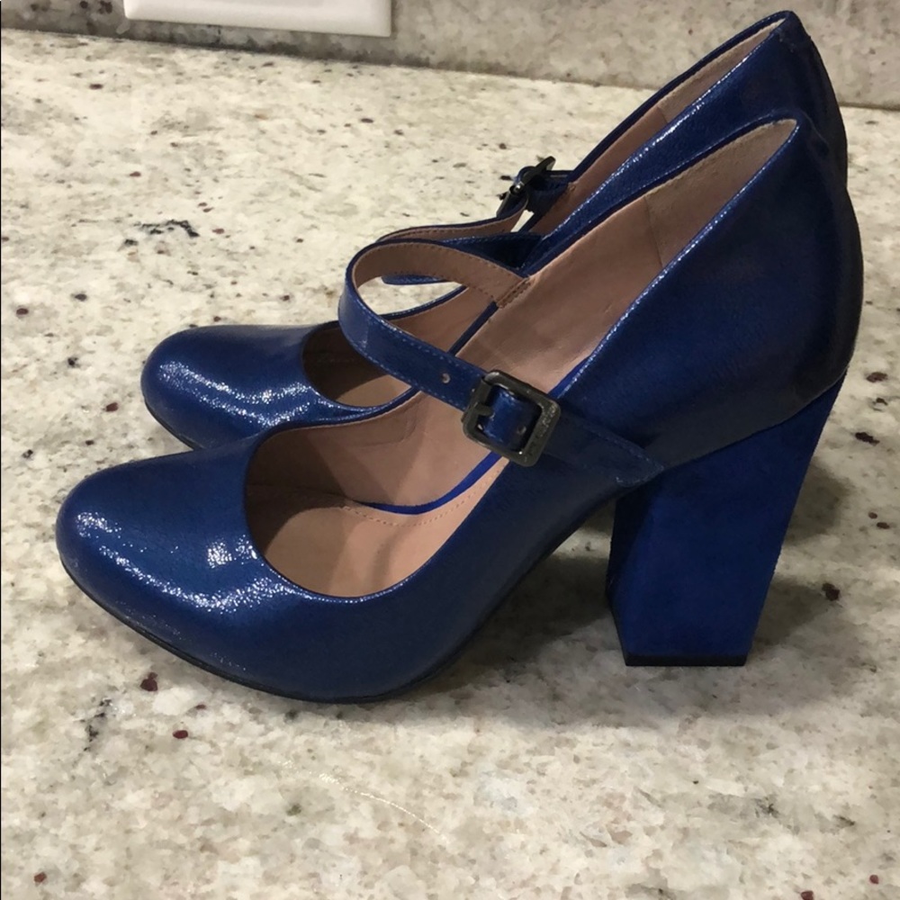 Vince Camuto Pumps